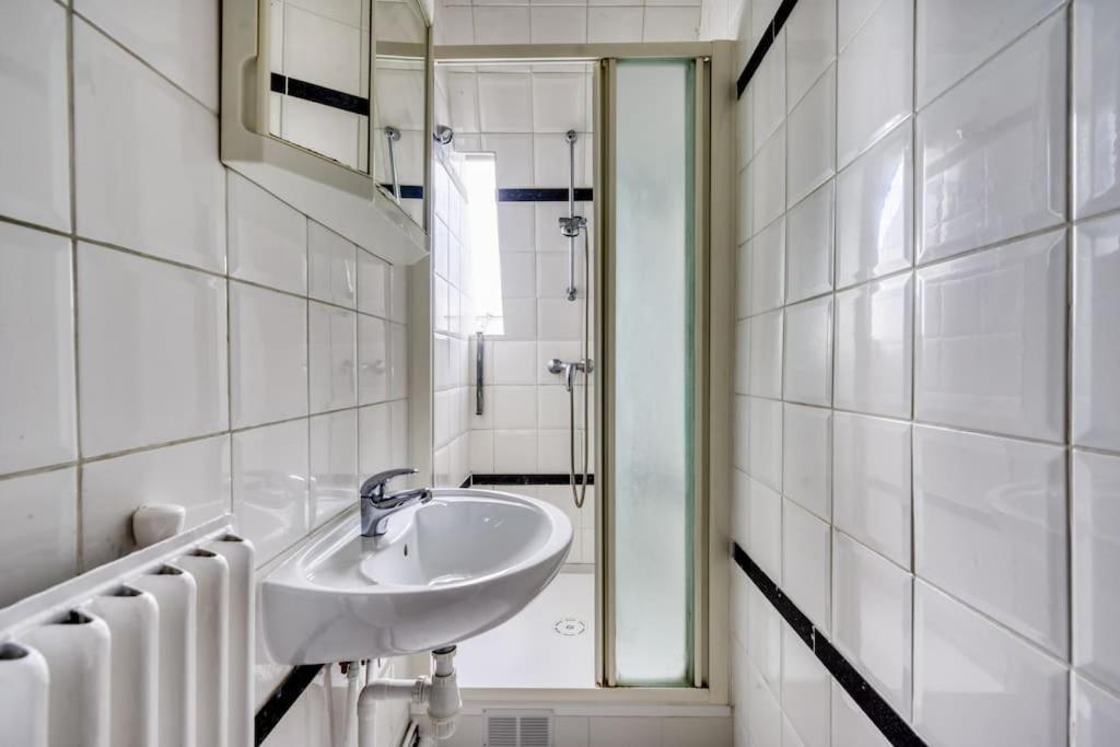 3-Bedroom Apart Close To Roland Garros Paris Exteriör bild